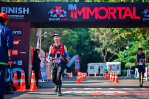 BIB: 2019, 2787
                            <button type="button" onclick="openModal(7146103)" class="btn btn-primary btn-sm float-right btn-popup" data-toggle="modal" data-target=".modal-high-quality">
                        <i class="fas fa-shopping-cart"></i> Add to Cart
                    </button>
                                            <button type="button" onclick="isThisMe(7146103, true)" class="btn btn-success btn-sm float-right btn-popup btn-isme hidden" data-toggle="tooltip" data-placement="bottom" title="นี่คือรูปของคุณใช่ไหม คลิกที่นี่เพื่อเอาเข้าอัลบั้ม">
                        <i class="fas fa-plus"></i> Add to album
                    </button>
                    <button type="button" onclick="isThisMe(7146103, false)" class="btn btn-warning btn-sm float-right btn-popup btn-isnotme hidden">
                        <i class="fas fa-ban"></i> Remove from album
                    </button>