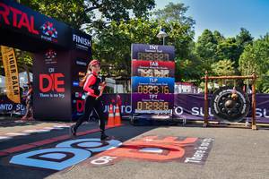 BIB: 0829, 072926
                            <button type="button" onclick="openModal(7146404)" class="btn btn-primary btn-sm float-right btn-popup" data-toggle="modal" data-target=".modal-high-quality">
                        <i class="fas fa-shopping-cart"></i> Add to Cart
                    </button>
                                            <button type="button" onclick="isThisMe(7146404, true)" class="btn btn-success btn-sm float-right btn-popup btn-isme hidden" data-toggle="tooltip" data-placement="bottom" title="นี่คือรูปของคุณใช่ไหม คลิกที่นี่เพื่อเอาเข้าอัลบั้ม">
                        <i class="fas fa-plus"></i> Add to album
                    </button>
                    <button type="button" onclick="isThisMe(7146404, false)" class="btn btn-warning btn-sm float-right btn-popup btn-isnotme hidden">
                        <i class="fas fa-ban"></i> Remove from album
                    </button>