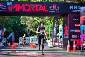 BIB: 1743
                            <button type="button" onclick="openModal(7146005)" class="btn btn-primary btn-sm float-right btn-popup" data-toggle="modal" data-target=".modal-high-quality">
                        <i class="fas fa-shopping-cart"></i> Add to Cart
                    </button>
                                            <button type="button" onclick="isThisMe(7146005, true)" class="btn btn-success btn-sm float-right btn-popup btn-isme hidden" data-toggle="tooltip" data-placement="bottom" title="นี่คือรูปของคุณใช่ไหม คลิกที่นี่เพื่อเอาเข้าอัลบั้ม">
                        <i class="fas fa-plus"></i> Add to album
                    </button>
                    <button type="button" onclick="isThisMe(7146005, false)" class="btn btn-warning btn-sm float-right btn-popup btn-isnotme hidden">
                        <i class="fas fa-ban"></i> Remove from album
                    </button>