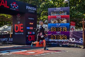 BIB: 0813, 021329
                            <button type="button" onclick="openModal(7146375)" class="btn btn-primary btn-sm float-right btn-popup" data-toggle="modal" data-target=".modal-high-quality">
                        <i class="fas fa-shopping-cart"></i> Add to Cart
                    </button>
                                            <button type="button" onclick="isThisMe(7146375, true)" class="btn btn-success btn-sm float-right btn-popup btn-isme hidden" data-toggle="tooltip" data-placement="bottom" title="นี่คือรูปของคุณใช่ไหม คลิกที่นี่เพื่อเอาเข้าอัลบั้ม">
                        <i class="fas fa-plus"></i> Add to album
                    </button>
                    <button type="button" onclick="isThisMe(7146375, false)" class="btn btn-warning btn-sm float-right btn-popup btn-isnotme hidden">
                        <i class="fas fa-ban"></i> Remove from album
                    </button>