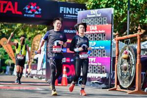 BIB: 408, 1177, 1217
                            <button type="button" onclick="openModal(7146114)" class="btn btn-primary btn-sm float-right btn-popup" data-toggle="modal" data-target=".modal-high-quality">
                        <i class="fas fa-shopping-cart"></i> Add to Cart
                    </button>
                                            <button type="button" onclick="isThisMe(7146114, true)" class="btn btn-success btn-sm float-right btn-popup btn-isme hidden" data-toggle="tooltip" data-placement="bottom" title="นี่คือรูปของคุณใช่ไหม คลิกที่นี่เพื่อเอาเข้าอัลบั้ม">
                        <i class="fas fa-plus"></i> Add to album
                    </button>
                    <button type="button" onclick="isThisMe(7146114, false)" class="btn btn-warning btn-sm float-right btn-popup btn-isnotme hidden">
                        <i class="fas fa-ban"></i> Remove from album
                    </button>