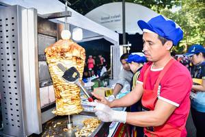 BIB: 
                            <button type="button" onclick="openModal(7146237)" class="btn btn-primary btn-sm float-right btn-popup" data-toggle="modal" data-target=".modal-high-quality">
                        <i class="fas fa-shopping-cart"></i> Add to Cart
                    </button>
                                            <button type="button" onclick="isThisMe(7146237, true)" class="btn btn-success btn-sm float-right btn-popup btn-isme hidden" data-toggle="tooltip" data-placement="bottom" title="นี่คือรูปของคุณใช่ไหม คลิกที่นี่เพื่อเอาเข้าอัลบั้ม">
                        <i class="fas fa-plus"></i> Add to album
                    </button>
                    <button type="button" onclick="isThisMe(7146237, false)" class="btn btn-warning btn-sm float-right btn-popup btn-isnotme hidden">
                        <i class="fas fa-ban"></i> Remove from album
                    </button>