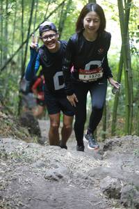 BIB: 1570
                            <button type="button" onclick="openModal(7019835)" class="btn btn-primary btn-sm float-right btn-popup" data-toggle="modal" data-target=".modal-high-quality">
                        <i class="fas fa-shopping-cart"></i> Add to Cart
                    </button>
                                            <button type="button" onclick="isThisMe(7019835, true)" class="btn btn-success btn-sm float-right btn-popup btn-isme hidden" data-toggle="tooltip" data-placement="bottom" title="นี่คือรูปของคุณใช่ไหม คลิกที่นี่เพื่อเอาเข้าอัลบั้ม">
                        <i class="fas fa-plus"></i> Add to album
                    </button>
                    <button type="button" onclick="isThisMe(7019835, false)" class="btn btn-warning btn-sm float-right btn-popup btn-isnotme hidden">
                        <i class="fas fa-ban"></i> Remove from album
                    </button>