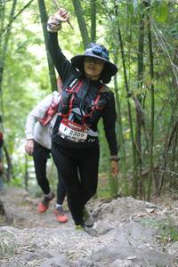 BIB: 2309
                            <button type="button" onclick="openModal(7016473)" class="btn btn-primary btn-sm float-right btn-popup" data-toggle="modal" data-target=".modal-high-quality">
                        <i class="fas fa-shopping-cart"></i> Add to Cart
                    </button>
                                            <button type="button" onclick="isThisMe(7016473, true)" class="btn btn-success btn-sm float-right btn-popup btn-isme hidden" data-toggle="tooltip" data-placement="bottom" title="นี่คือรูปของคุณใช่ไหม คลิกที่นี่เพื่อเอาเข้าอัลบั้ม">
                        <i class="fas fa-plus"></i> Add to album
                    </button>
                    <button type="button" onclick="isThisMe(7016473, false)" class="btn btn-warning btn-sm float-right btn-popup btn-isnotme hidden">
                        <i class="fas fa-ban"></i> Remove from album
                    </button>