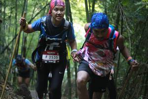 BIB: 2535
                            <button type="button" onclick="openModal(7018356)" class="btn btn-primary btn-sm float-right btn-popup" data-toggle="modal" data-target=".modal-high-quality">
                        <i class="fas fa-shopping-cart"></i> Add to Cart
                    </button>
                                            <button type="button" onclick="isThisMe(7018356, true)" class="btn btn-success btn-sm float-right btn-popup btn-isme hidden" data-toggle="tooltip" data-placement="bottom" title="นี่คือรูปของคุณใช่ไหม คลิกที่นี่เพื่อเอาเข้าอัลบั้ม">
                        <i class="fas fa-plus"></i> Add to album
                    </button>
                    <button type="button" onclick="isThisMe(7018356, false)" class="btn btn-warning btn-sm float-right btn-popup btn-isnotme hidden">
                        <i class="fas fa-ban"></i> Remove from album
                    </button>