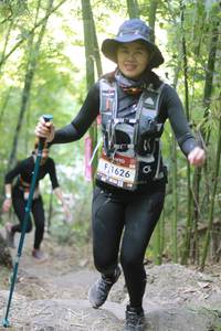 BIB: 1626
                            <button type="button" onclick="openModal(7021755)" class="btn btn-primary btn-sm float-right btn-popup" data-toggle="modal" data-target=".modal-high-quality">
                        <i class="fas fa-shopping-cart"></i> Add to Cart
                    </button>
                                            <button type="button" onclick="isThisMe(7021755, true)" class="btn btn-success btn-sm float-right btn-popup btn-isme hidden" data-toggle="tooltip" data-placement="bottom" title="นี่คือรูปของคุณใช่ไหม คลิกที่นี่เพื่อเอาเข้าอัลบั้ม">
                        <i class="fas fa-plus"></i> Add to album
                    </button>
                    <button type="button" onclick="isThisMe(7021755, false)" class="btn btn-warning btn-sm float-right btn-popup btn-isnotme hidden">
                        <i class="fas fa-ban"></i> Remove from album
                    </button>