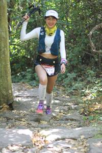 BIB: 674
                            <button type="button" onclick="openModal(7038554)" class="btn btn-primary btn-sm float-right btn-popup" data-toggle="modal" data-target=".modal-high-quality">
                        <i class="fas fa-shopping-cart"></i> Add to Cart
                    </button>
                                            <button type="button" onclick="isThisMe(7038554, true)" class="btn btn-success btn-sm float-right btn-popup btn-isme hidden" data-toggle="tooltip" data-placement="bottom" title="นี่คือรูปของคุณใช่ไหม คลิกที่นี่เพื่อเอาเข้าอัลบั้ม">
                        <i class="fas fa-plus"></i> Add to album
                    </button>
                    <button type="button" onclick="isThisMe(7038554, false)" class="btn btn-warning btn-sm float-right btn-popup btn-isnotme hidden">
                        <i class="fas fa-ban"></i> Remove from album
                    </button>