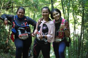 BIB: 1290, 1149
                            <button type="button" onclick="openModal(7027199)" class="btn btn-primary btn-sm float-right btn-popup" data-toggle="modal" data-target=".modal-high-quality">
                        <i class="fas fa-shopping-cart"></i> Add to Cart
                    </button>
                                            <button type="button" onclick="isThisMe(7027199, true)" class="btn btn-success btn-sm float-right btn-popup btn-isme hidden" data-toggle="tooltip" data-placement="bottom" title="นี่คือรูปของคุณใช่ไหม คลิกที่นี่เพื่อเอาเข้าอัลบั้ม">
                        <i class="fas fa-plus"></i> Add to album
                    </button>
                    <button type="button" onclick="isThisMe(7027199, false)" class="btn btn-warning btn-sm float-right btn-popup btn-isnotme hidden">
                        <i class="fas fa-ban"></i> Remove from album
                    </button>