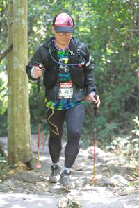 BIB: 489
                            <button type="button" onclick="openModal(7039012)" class="btn btn-primary btn-sm float-right btn-popup" data-toggle="modal" data-target=".modal-high-quality">
                        <i class="fas fa-shopping-cart"></i> Add to Cart
                    </button>
                                            <button type="button" onclick="isThisMe(7039012, true)" class="btn btn-success btn-sm float-right btn-popup btn-isme hidden" data-toggle="tooltip" data-placement="bottom" title="นี่คือรูปของคุณใช่ไหม คลิกที่นี่เพื่อเอาเข้าอัลบั้ม">
                        <i class="fas fa-plus"></i> Add to album
                    </button>
                    <button type="button" onclick="isThisMe(7039012, false)" class="btn btn-warning btn-sm float-right btn-popup btn-isnotme hidden">
                        <i class="fas fa-ban"></i> Remove from album
                    </button>