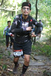 BIB: 4042
                            <button type="button" onclick="openModal(7064983)" class="btn btn-primary btn-sm float-right btn-popup" data-toggle="modal" data-target=".modal-high-quality">
                        <i class="fas fa-shopping-cart"></i> Add to Cart
                    </button>
                                            <button type="button" onclick="isThisMe(7064983, true)" class="btn btn-success btn-sm float-right btn-popup btn-isme hidden" data-toggle="tooltip" data-placement="bottom" title="นี่คือรูปของคุณใช่ไหม คลิกที่นี่เพื่อเอาเข้าอัลบั้ม">
                        <i class="fas fa-plus"></i> Add to album
                    </button>
                    <button type="button" onclick="isThisMe(7064983, false)" class="btn btn-warning btn-sm float-right btn-popup btn-isnotme hidden">
                        <i class="fas fa-ban"></i> Remove from album
                    </button>