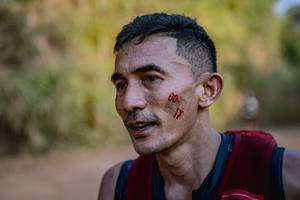 BIB: 
                            <button type="button" onclick="openModal(13718940)" class="btn btn-primary btn-sm float-right btn-popup" data-toggle="modal" data-target=".modal-high-quality">
                        <i class="fas fa-shopping-cart"></i> Add to Cart
                    </button>
                                            <button type="button" onclick="isThisMe(13718940, true)" class="btn btn-success btn-sm float-right btn-popup btn-isme hidden" data-toggle="tooltip" data-placement="bottom" title="นี่คือรูปของคุณใช่ไหม คลิกที่นี่เพื่อเอาเข้าอัลบั้ม">
                        <i class="fas fa-plus"></i> Add to album
                    </button>
                    <button type="button" onclick="isThisMe(13718940, false)" class="btn btn-warning btn-sm float-right btn-popup btn-isnotme hidden">
                        <i class="fas fa-ban"></i> Remove from album
                    </button>