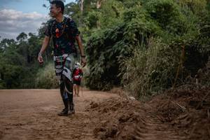 BIB: 
                            <button type="button" onclick="openModal(13718962)" class="btn btn-primary btn-sm float-right btn-popup" data-toggle="modal" data-target=".modal-high-quality">
                        <i class="fas fa-shopping-cart"></i> Add to Cart
                    </button>
                                            <button type="button" onclick="isThisMe(13718962, true)" class="btn btn-success btn-sm float-right btn-popup btn-isme hidden" data-toggle="tooltip" data-placement="bottom" title="นี่คือรูปของคุณใช่ไหม คลิกที่นี่เพื่อเอาเข้าอัลบั้ม">
                        <i class="fas fa-plus"></i> Add to album
                    </button>
                    <button type="button" onclick="isThisMe(13718962, false)" class="btn btn-warning btn-sm float-right btn-popup btn-isnotme hidden">
                        <i class="fas fa-ban"></i> Remove from album
                    </button>