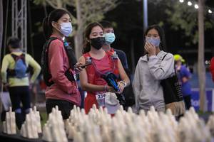 BIB: 
                            <button type="button" onclick="openModal(13719207)" class="btn btn-primary btn-sm float-right btn-popup" data-toggle="modal" data-target=".modal-high-quality">
                        <i class="fas fa-shopping-cart"></i> Add to Cart
                    </button>
                                            <button type="button" onclick="isThisMe(13719207, true)" class="btn btn-success btn-sm float-right btn-popup btn-isme hidden" data-toggle="tooltip" data-placement="bottom" title="นี่คือรูปของคุณใช่ไหม คลิกที่นี่เพื่อเอาเข้าอัลบั้ม">
                        <i class="fas fa-plus"></i> Add to album
                    </button>
                    <button type="button" onclick="isThisMe(13719207, false)" class="btn btn-warning btn-sm float-right btn-popup btn-isnotme hidden">
                        <i class="fas fa-ban"></i> Remove from album
                    </button>