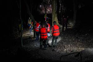 BIB: 
                            <button type="button" onclick="openModal(13680601)" class="btn btn-primary btn-sm float-right btn-popup" data-toggle="modal" data-target=".modal-high-quality">
                        <i class="fas fa-shopping-cart"></i> Add to Cart
                    </button>
                                            <button type="button" onclick="isThisMe(13680601, true)" class="btn btn-success btn-sm float-right btn-popup btn-isme hidden" data-toggle="tooltip" data-placement="bottom" title="นี่คือรูปของคุณใช่ไหม คลิกที่นี่เพื่อเอาเข้าอัลบั้ม">
                        <i class="fas fa-plus"></i> Add to album
                    </button>
                    <button type="button" onclick="isThisMe(13680601, false)" class="btn btn-warning btn-sm float-right btn-popup btn-isnotme hidden">
                        <i class="fas fa-ban"></i> Remove from album
                    </button>