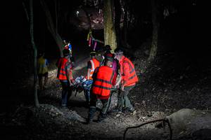 BIB: 
                            <button type="button" onclick="openModal(13680600)" class="btn btn-primary btn-sm float-right btn-popup" data-toggle="modal" data-target=".modal-high-quality">
                        <i class="fas fa-shopping-cart"></i> Add to Cart
                    </button>
                                            <button type="button" onclick="isThisMe(13680600, true)" class="btn btn-success btn-sm float-right btn-popup btn-isme hidden" data-toggle="tooltip" data-placement="bottom" title="นี่คือรูปของคุณใช่ไหม คลิกที่นี่เพื่อเอาเข้าอัลบั้ม">
                        <i class="fas fa-plus"></i> Add to album
                    </button>
                    <button type="button" onclick="isThisMe(13680600, false)" class="btn btn-warning btn-sm float-right btn-popup btn-isnotme hidden">
                        <i class="fas fa-ban"></i> Remove from album
                    </button>