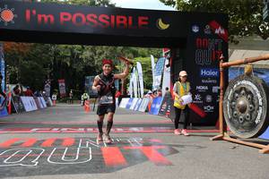 BIB: 
                            <button type="button" onclick="openModal(13629088)" class="btn btn-primary btn-sm float-right btn-popup" data-toggle="modal" data-target=".modal-high-quality">
                        <i class="fas fa-shopping-cart"></i> Add to Cart
                    </button>
                                            <button type="button" onclick="isThisMe(13629088, true)" class="btn btn-success btn-sm float-right btn-popup btn-isme hidden" data-toggle="tooltip" data-placement="bottom" title="นี่คือรูปของคุณใช่ไหม คลิกที่นี่เพื่อเอาเข้าอัลบั้ม">
                        <i class="fas fa-plus"></i> Add to album
                    </button>
                    <button type="button" onclick="isThisMe(13629088, false)" class="btn btn-warning btn-sm float-right btn-popup btn-isnotme hidden">
                        <i class="fas fa-ban"></i> Remove from album
                    </button>