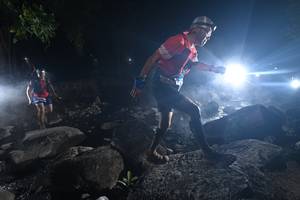 BIB: 
                            <button type="button" onclick="openModal(13631094)" class="btn btn-primary btn-sm float-right btn-popup" data-toggle="modal" data-target=".modal-high-quality">
                        <i class="fas fa-shopping-cart"></i> Add to Cart
                    </button>
                                            <button type="button" onclick="isThisMe(13631094, true)" class="btn btn-success btn-sm float-right btn-popup btn-isme hidden" data-toggle="tooltip" data-placement="bottom" title="นี่คือรูปของคุณใช่ไหม คลิกที่นี่เพื่อเอาเข้าอัลบั้ม">
                        <i class="fas fa-plus"></i> Add to album
                    </button>
                    <button type="button" onclick="isThisMe(13631094, false)" class="btn btn-warning btn-sm float-right btn-popup btn-isnotme hidden">
                        <i class="fas fa-ban"></i> Remove from album
                    </button>