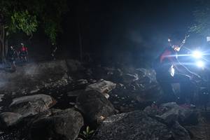 BIB: 
                            <button type="button" onclick="openModal(13633357)" class="btn btn-primary btn-sm float-right btn-popup" data-toggle="modal" data-target=".modal-high-quality">
                        <i class="fas fa-shopping-cart"></i> Add to Cart
                    </button>
                                            <button type="button" onclick="isThisMe(13633357, true)" class="btn btn-success btn-sm float-right btn-popup btn-isme hidden" data-toggle="tooltip" data-placement="bottom" title="นี่คือรูปของคุณใช่ไหม คลิกที่นี่เพื่อเอาเข้าอัลบั้ม">
                        <i class="fas fa-plus"></i> Add to album
                    </button>
                    <button type="button" onclick="isThisMe(13633357, false)" class="btn btn-warning btn-sm float-right btn-popup btn-isnotme hidden">
                        <i class="fas fa-ban"></i> Remove from album
                    </button>