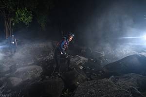 BIB: 
                            <button type="button" onclick="openModal(13641893)" class="btn btn-primary btn-sm float-right btn-popup" data-toggle="modal" data-target=".modal-high-quality">
                        <i class="fas fa-shopping-cart"></i> Add to Cart
                    </button>
                                            <button type="button" onclick="isThisMe(13641893, true)" class="btn btn-success btn-sm float-right btn-popup btn-isme hidden" data-toggle="tooltip" data-placement="bottom" title="นี่คือรูปของคุณใช่ไหม คลิกที่นี่เพื่อเอาเข้าอัลบั้ม">
                        <i class="fas fa-plus"></i> Add to album
                    </button>
                    <button type="button" onclick="isThisMe(13641893, false)" class="btn btn-warning btn-sm float-right btn-popup btn-isnotme hidden">
                        <i class="fas fa-ban"></i> Remove from album
                    </button>