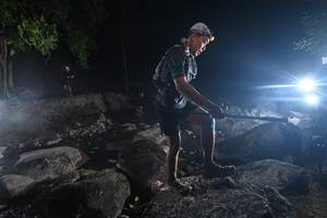 BIB: 
                            <button type="button" onclick="openModal(13633738)" class="btn btn-primary btn-sm float-right btn-popup" data-toggle="modal" data-target=".modal-high-quality">
                        <i class="fas fa-shopping-cart"></i> Add to Cart
                    </button>
                                            <button type="button" onclick="isThisMe(13633738, true)" class="btn btn-success btn-sm float-right btn-popup btn-isme hidden" data-toggle="tooltip" data-placement="bottom" title="นี่คือรูปของคุณใช่ไหม คลิกที่นี่เพื่อเอาเข้าอัลบั้ม">
                        <i class="fas fa-plus"></i> Add to album
                    </button>
                    <button type="button" onclick="isThisMe(13633738, false)" class="btn btn-warning btn-sm float-right btn-popup btn-isnotme hidden">
                        <i class="fas fa-ban"></i> Remove from album
                    </button>