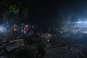 BIB: 
                            <button type="button" onclick="openModal(13639847)" class="btn btn-primary btn-sm float-right btn-popup" data-toggle="modal" data-target=".modal-high-quality">
                        <i class="fas fa-shopping-cart"></i> Add to Cart
                    </button>
                                            <button type="button" onclick="isThisMe(13639847, true)" class="btn btn-success btn-sm float-right btn-popup btn-isme hidden" data-toggle="tooltip" data-placement="bottom" title="นี่คือรูปของคุณใช่ไหม คลิกที่นี่เพื่อเอาเข้าอัลบั้ม">
                        <i class="fas fa-plus"></i> Add to album
                    </button>
                    <button type="button" onclick="isThisMe(13639847, false)" class="btn btn-warning btn-sm float-right btn-popup btn-isnotme hidden">
                        <i class="fas fa-ban"></i> Remove from album
                    </button>