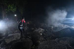 BIB: 
                            <button type="button" onclick="openModal(13637976)" class="btn btn-primary btn-sm float-right btn-popup" data-toggle="modal" data-target=".modal-high-quality">
                        <i class="fas fa-shopping-cart"></i> Add to Cart
                    </button>
                                            <button type="button" onclick="isThisMe(13637976, true)" class="btn btn-success btn-sm float-right btn-popup btn-isme hidden" data-toggle="tooltip" data-placement="bottom" title="นี่คือรูปของคุณใช่ไหม คลิกที่นี่เพื่อเอาเข้าอัลบั้ม">
                        <i class="fas fa-plus"></i> Add to album
                    </button>
                    <button type="button" onclick="isThisMe(13637976, false)" class="btn btn-warning btn-sm float-right btn-popup btn-isnotme hidden">
                        <i class="fas fa-ban"></i> Remove from album
                    </button>