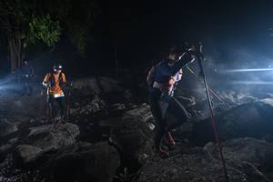 BIB: 
                            <button type="button" onclick="openModal(13639851)" class="btn btn-primary btn-sm float-right btn-popup" data-toggle="modal" data-target=".modal-high-quality">
                        <i class="fas fa-shopping-cart"></i> Add to Cart
                    </button>
                                            <button type="button" onclick="isThisMe(13639851, true)" class="btn btn-success btn-sm float-right btn-popup btn-isme hidden" data-toggle="tooltip" data-placement="bottom" title="นี่คือรูปของคุณใช่ไหม คลิกที่นี่เพื่อเอาเข้าอัลบั้ม">
                        <i class="fas fa-plus"></i> Add to album
                    </button>
                    <button type="button" onclick="isThisMe(13639851, false)" class="btn btn-warning btn-sm float-right btn-popup btn-isnotme hidden">
                        <i class="fas fa-ban"></i> Remove from album
                    </button>