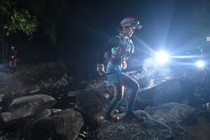 BIB: 
                            <button type="button" onclick="openModal(13632901)" class="btn btn-primary btn-sm float-right btn-popup" data-toggle="modal" data-target=".modal-high-quality">
                        <i class="fas fa-shopping-cart"></i> Add to Cart
                    </button>
                                            <button type="button" onclick="isThisMe(13632901, true)" class="btn btn-success btn-sm float-right btn-popup btn-isme hidden" data-toggle="tooltip" data-placement="bottom" title="นี่คือรูปของคุณใช่ไหม คลิกที่นี่เพื่อเอาเข้าอัลบั้ม">
                        <i class="fas fa-plus"></i> Add to album
                    </button>
                    <button type="button" onclick="isThisMe(13632901, false)" class="btn btn-warning btn-sm float-right btn-popup btn-isnotme hidden">
                        <i class="fas fa-ban"></i> Remove from album
                    </button>