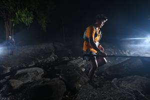 BIB: 
                            <button type="button" onclick="openModal(13636934)" class="btn btn-primary btn-sm float-right btn-popup" data-toggle="modal" data-target=".modal-high-quality">
                        <i class="fas fa-shopping-cart"></i> Add to Cart
                    </button>
                                            <button type="button" onclick="isThisMe(13636934, true)" class="btn btn-success btn-sm float-right btn-popup btn-isme hidden" data-toggle="tooltip" data-placement="bottom" title="นี่คือรูปของคุณใช่ไหม คลิกที่นี่เพื่อเอาเข้าอัลบั้ม">
                        <i class="fas fa-plus"></i> Add to album
                    </button>
                    <button type="button" onclick="isThisMe(13636934, false)" class="btn btn-warning btn-sm float-right btn-popup btn-isnotme hidden">
                        <i class="fas fa-ban"></i> Remove from album
                    </button>