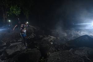 BIB: 
                            <button type="button" onclick="openModal(13638891)" class="btn btn-primary btn-sm float-right btn-popup" data-toggle="modal" data-target=".modal-high-quality">
                        <i class="fas fa-shopping-cart"></i> Add to Cart
                    </button>
                                            <button type="button" onclick="isThisMe(13638891, true)" class="btn btn-success btn-sm float-right btn-popup btn-isme hidden" data-toggle="tooltip" data-placement="bottom" title="นี่คือรูปของคุณใช่ไหม คลิกที่นี่เพื่อเอาเข้าอัลบั้ม">
                        <i class="fas fa-plus"></i> Add to album
                    </button>
                    <button type="button" onclick="isThisMe(13638891, false)" class="btn btn-warning btn-sm float-right btn-popup btn-isnotme hidden">
                        <i class="fas fa-ban"></i> Remove from album
                    </button>