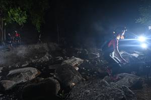 BIB: 
                            <button type="button" onclick="openModal(13633359)" class="btn btn-primary btn-sm float-right btn-popup" data-toggle="modal" data-target=".modal-high-quality">
                        <i class="fas fa-shopping-cart"></i> Add to Cart
                    </button>
                                            <button type="button" onclick="isThisMe(13633359, true)" class="btn btn-success btn-sm float-right btn-popup btn-isme hidden" data-toggle="tooltip" data-placement="bottom" title="นี่คือรูปของคุณใช่ไหม คลิกที่นี่เพื่อเอาเข้าอัลบั้ม">
                        <i class="fas fa-plus"></i> Add to album
                    </button>
                    <button type="button" onclick="isThisMe(13633359, false)" class="btn btn-warning btn-sm float-right btn-popup btn-isnotme hidden">
                        <i class="fas fa-ban"></i> Remove from album
                    </button>