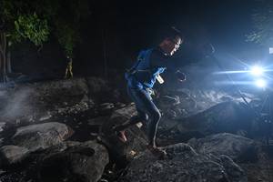 BIB: 
                            <button type="button" onclick="openModal(13634100)" class="btn btn-primary btn-sm float-right btn-popup" data-toggle="modal" data-target=".modal-high-quality">
                        <i class="fas fa-shopping-cart"></i> Add to Cart
                    </button>
                                            <button type="button" onclick="isThisMe(13634100, true)" class="btn btn-success btn-sm float-right btn-popup btn-isme hidden" data-toggle="tooltip" data-placement="bottom" title="นี่คือรูปของคุณใช่ไหม คลิกที่นี่เพื่อเอาเข้าอัลบั้ม">
                        <i class="fas fa-plus"></i> Add to album
                    </button>
                    <button type="button" onclick="isThisMe(13634100, false)" class="btn btn-warning btn-sm float-right btn-popup btn-isnotme hidden">
                        <i class="fas fa-ban"></i> Remove from album
                    </button>