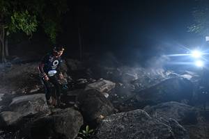 BIB: 
                            <button type="button" onclick="openModal(13633902)" class="btn btn-primary btn-sm float-right btn-popup" data-toggle="modal" data-target=".modal-high-quality">
                        <i class="fas fa-shopping-cart"></i> Add to Cart
                    </button>
                                            <button type="button" onclick="isThisMe(13633902, true)" class="btn btn-success btn-sm float-right btn-popup btn-isme hidden" data-toggle="tooltip" data-placement="bottom" title="นี่คือรูปของคุณใช่ไหม คลิกที่นี่เพื่อเอาเข้าอัลบั้ม">
                        <i class="fas fa-plus"></i> Add to album
                    </button>
                    <button type="button" onclick="isThisMe(13633902, false)" class="btn btn-warning btn-sm float-right btn-popup btn-isnotme hidden">
                        <i class="fas fa-ban"></i> Remove from album
                    </button>