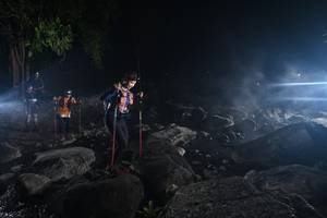 BIB: 
                            <button type="button" onclick="openModal(13639846)" class="btn btn-primary btn-sm float-right btn-popup" data-toggle="modal" data-target=".modal-high-quality">
                        <i class="fas fa-shopping-cart"></i> Add to Cart
                    </button>
                                            <button type="button" onclick="isThisMe(13639846, true)" class="btn btn-success btn-sm float-right btn-popup btn-isme hidden" data-toggle="tooltip" data-placement="bottom" title="นี่คือรูปของคุณใช่ไหม คลิกที่นี่เพื่อเอาเข้าอัลบั้ม">
                        <i class="fas fa-plus"></i> Add to album
                    </button>
                    <button type="button" onclick="isThisMe(13639846, false)" class="btn btn-warning btn-sm float-right btn-popup btn-isnotme hidden">
                        <i class="fas fa-ban"></i> Remove from album
                    </button>