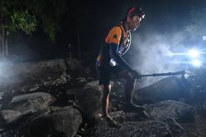 BIB: 
                            <button type="button" onclick="openModal(13633676)" class="btn btn-primary btn-sm float-right btn-popup" data-toggle="modal" data-target=".modal-high-quality">
                        <i class="fas fa-shopping-cart"></i> Add to Cart
                    </button>
                                            <button type="button" onclick="isThisMe(13633676, true)" class="btn btn-success btn-sm float-right btn-popup btn-isme hidden" data-toggle="tooltip" data-placement="bottom" title="นี่คือรูปของคุณใช่ไหม คลิกที่นี่เพื่อเอาเข้าอัลบั้ม">
                        <i class="fas fa-plus"></i> Add to album
                    </button>
                    <button type="button" onclick="isThisMe(13633676, false)" class="btn btn-warning btn-sm float-right btn-popup btn-isnotme hidden">
                        <i class="fas fa-ban"></i> Remove from album
                    </button>