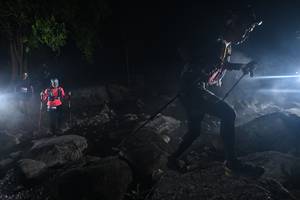 BIB: 
                            <button type="button" onclick="openModal(13638738)" class="btn btn-primary btn-sm float-right btn-popup" data-toggle="modal" data-target=".modal-high-quality">
                        <i class="fas fa-shopping-cart"></i> Add to Cart
                    </button>
                                            <button type="button" onclick="isThisMe(13638738, true)" class="btn btn-success btn-sm float-right btn-popup btn-isme hidden" data-toggle="tooltip" data-placement="bottom" title="นี่คือรูปของคุณใช่ไหม คลิกที่นี่เพื่อเอาเข้าอัลบั้ม">
                        <i class="fas fa-plus"></i> Add to album
                    </button>
                    <button type="button" onclick="isThisMe(13638738, false)" class="btn btn-warning btn-sm float-right btn-popup btn-isnotme hidden">
                        <i class="fas fa-ban"></i> Remove from album
                    </button>