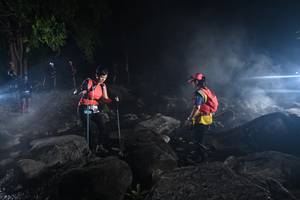 BIB: 
                            <button type="button" onclick="openModal(13641531)" class="btn btn-primary btn-sm float-right btn-popup" data-toggle="modal" data-target=".modal-high-quality">
                        <i class="fas fa-shopping-cart"></i> Add to Cart
                    </button>
                                            <button type="button" onclick="isThisMe(13641531, true)" class="btn btn-success btn-sm float-right btn-popup btn-isme hidden" data-toggle="tooltip" data-placement="bottom" title="นี่คือรูปของคุณใช่ไหม คลิกที่นี่เพื่อเอาเข้าอัลบั้ม">
                        <i class="fas fa-plus"></i> Add to album
                    </button>
                    <button type="button" onclick="isThisMe(13641531, false)" class="btn btn-warning btn-sm float-right btn-popup btn-isnotme hidden">
                        <i class="fas fa-ban"></i> Remove from album
                    </button>