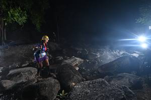 BIB: 
                            <button type="button" onclick="openModal(13633937)" class="btn btn-primary btn-sm float-right btn-popup" data-toggle="modal" data-target=".modal-high-quality">
                        <i class="fas fa-shopping-cart"></i> Add to Cart
                    </button>
                                            <button type="button" onclick="isThisMe(13633937, true)" class="btn btn-success btn-sm float-right btn-popup btn-isme hidden" data-toggle="tooltip" data-placement="bottom" title="นี่คือรูปของคุณใช่ไหม คลิกที่นี่เพื่อเอาเข้าอัลบั้ม">
                        <i class="fas fa-plus"></i> Add to album
                    </button>
                    <button type="button" onclick="isThisMe(13633937, false)" class="btn btn-warning btn-sm float-right btn-popup btn-isnotme hidden">
                        <i class="fas fa-ban"></i> Remove from album
                    </button>