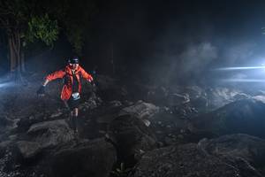 BIB: 
                            <button type="button" onclick="openModal(13642147)" class="btn btn-primary btn-sm float-right btn-popup" data-toggle="modal" data-target=".modal-high-quality">
                        <i class="fas fa-shopping-cart"></i> Add to Cart
                    </button>
                                            <button type="button" onclick="isThisMe(13642147, true)" class="btn btn-success btn-sm float-right btn-popup btn-isme hidden" data-toggle="tooltip" data-placement="bottom" title="นี่คือรูปของคุณใช่ไหม คลิกที่นี่เพื่อเอาเข้าอัลบั้ม">
                        <i class="fas fa-plus"></i> Add to album
                    </button>
                    <button type="button" onclick="isThisMe(13642147, false)" class="btn btn-warning btn-sm float-right btn-popup btn-isnotme hidden">
                        <i class="fas fa-ban"></i> Remove from album
                    </button>