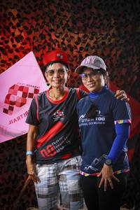 BIB: 
                            <button type="button" onclick="openModal(13510785)" class="btn btn-primary btn-sm float-right btn-popup" data-toggle="modal" data-target=".modal-high-quality">
                        <i class="fas fa-shopping-cart"></i> Add to Cart
                    </button>
                                            <button type="button" onclick="isThisMe(13510785, true)" class="btn btn-success btn-sm float-right btn-popup btn-isme hidden" data-toggle="tooltip" data-placement="bottom" title="นี่คือรูปของคุณใช่ไหม คลิกที่นี่เพื่อเอาเข้าอัลบั้ม">
                        <i class="fas fa-plus"></i> Add to album
                    </button>
                    <button type="button" onclick="isThisMe(13510785, false)" class="btn btn-warning btn-sm float-right btn-popup btn-isnotme hidden">
                        <i class="fas fa-ban"></i> Remove from album
                    </button>