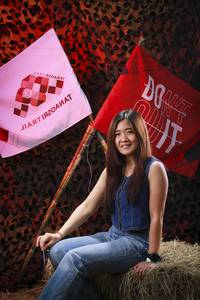 BIB: 
                            <button type="button" onclick="openModal(13510579)" class="btn btn-primary btn-sm float-right btn-popup" data-toggle="modal" data-target=".modal-high-quality">
                        <i class="fas fa-shopping-cart"></i> Add to Cart
                    </button>
                                            <button type="button" onclick="isThisMe(13510579, true)" class="btn btn-success btn-sm float-right btn-popup btn-isme hidden" data-toggle="tooltip" data-placement="bottom" title="นี่คือรูปของคุณใช่ไหม คลิกที่นี่เพื่อเอาเข้าอัลบั้ม">
                        <i class="fas fa-plus"></i> Add to album
                    </button>
                    <button type="button" onclick="isThisMe(13510579, false)" class="btn btn-warning btn-sm float-right btn-popup btn-isnotme hidden">
                        <i class="fas fa-ban"></i> Remove from album
                    </button>