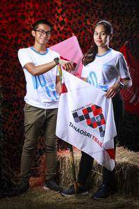 BIB: 
                            <button type="button" onclick="openModal(13512124)" class="btn btn-primary btn-sm float-right btn-popup" data-toggle="modal" data-target=".modal-high-quality">
                        <i class="fas fa-shopping-cart"></i> Add to Cart
                    </button>
                                            <button type="button" onclick="isThisMe(13512124, true)" class="btn btn-success btn-sm float-right btn-popup btn-isme hidden" data-toggle="tooltip" data-placement="bottom" title="นี่คือรูปของคุณใช่ไหม คลิกที่นี่เพื่อเอาเข้าอัลบั้ม">
                        <i class="fas fa-plus"></i> Add to album
                    </button>
                    <button type="button" onclick="isThisMe(13512124, false)" class="btn btn-warning btn-sm float-right btn-popup btn-isnotme hidden">
                        <i class="fas fa-ban"></i> Remove from album
                    </button>