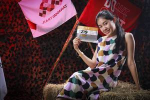 BIB: 
                            <button type="button" onclick="openModal(13511146)" class="btn btn-primary btn-sm float-right btn-popup" data-toggle="modal" data-target=".modal-high-quality">
                        <i class="fas fa-shopping-cart"></i> Add to Cart
                    </button>
                                            <button type="button" onclick="isThisMe(13511146, true)" class="btn btn-success btn-sm float-right btn-popup btn-isme hidden" data-toggle="tooltip" data-placement="bottom" title="นี่คือรูปของคุณใช่ไหม คลิกที่นี่เพื่อเอาเข้าอัลบั้ม">
                        <i class="fas fa-plus"></i> Add to album
                    </button>
                    <button type="button" onclick="isThisMe(13511146, false)" class="btn btn-warning btn-sm float-right btn-popup btn-isnotme hidden">
                        <i class="fas fa-ban"></i> Remove from album
                    </button>