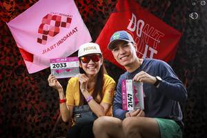 BIB: 
                            <button type="button" onclick="openModal(13510642)" class="btn btn-primary btn-sm float-right btn-popup" data-toggle="modal" data-target=".modal-high-quality">
                        <i class="fas fa-shopping-cart"></i> Add to Cart
                    </button>
                                            <button type="button" onclick="isThisMe(13510642, true)" class="btn btn-success btn-sm float-right btn-popup btn-isme hidden" data-toggle="tooltip" data-placement="bottom" title="นี่คือรูปของคุณใช่ไหม คลิกที่นี่เพื่อเอาเข้าอัลบั้ม">
                        <i class="fas fa-plus"></i> Add to album
                    </button>
                    <button type="button" onclick="isThisMe(13510642, false)" class="btn btn-warning btn-sm float-right btn-popup btn-isnotme hidden">
                        <i class="fas fa-ban"></i> Remove from album
                    </button>