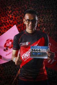 BIB: 
                            <button type="button" onclick="openModal(13511156)" class="btn btn-primary btn-sm float-right btn-popup" data-toggle="modal" data-target=".modal-high-quality">
                        <i class="fas fa-shopping-cart"></i> Add to Cart
                    </button>
                                            <button type="button" onclick="isThisMe(13511156, true)" class="btn btn-success btn-sm float-right btn-popup btn-isme hidden" data-toggle="tooltip" data-placement="bottom" title="นี่คือรูปของคุณใช่ไหม คลิกที่นี่เพื่อเอาเข้าอัลบั้ม">
                        <i class="fas fa-plus"></i> Add to album
                    </button>
                    <button type="button" onclick="isThisMe(13511156, false)" class="btn btn-warning btn-sm float-right btn-popup btn-isnotme hidden">
                        <i class="fas fa-ban"></i> Remove from album
                    </button>