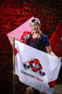 BIB: 
                            <button type="button" onclick="openModal(13510833)" class="btn btn-primary btn-sm float-right btn-popup" data-toggle="modal" data-target=".modal-high-quality">
                        <i class="fas fa-shopping-cart"></i> Add to Cart
                    </button>
                                            <button type="button" onclick="isThisMe(13510833, true)" class="btn btn-success btn-sm float-right btn-popup btn-isme hidden" data-toggle="tooltip" data-placement="bottom" title="นี่คือรูปของคุณใช่ไหม คลิกที่นี่เพื่อเอาเข้าอัลบั้ม">
                        <i class="fas fa-plus"></i> Add to album
                    </button>
                    <button type="button" onclick="isThisMe(13510833, false)" class="btn btn-warning btn-sm float-right btn-popup btn-isnotme hidden">
                        <i class="fas fa-ban"></i> Remove from album
                    </button>