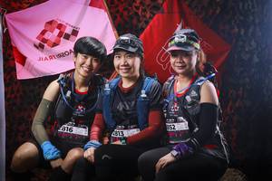 BIB: 
                            <button type="button" onclick="openModal(13511694)" class="btn btn-primary btn-sm float-right btn-popup" data-toggle="modal" data-target=".modal-high-quality">
                        <i class="fas fa-shopping-cart"></i> Add to Cart
                    </button>
                                            <button type="button" onclick="isThisMe(13511694, true)" class="btn btn-success btn-sm float-right btn-popup btn-isme hidden" data-toggle="tooltip" data-placement="bottom" title="นี่คือรูปของคุณใช่ไหม คลิกที่นี่เพื่อเอาเข้าอัลบั้ม">
                        <i class="fas fa-plus"></i> Add to album
                    </button>
                    <button type="button" onclick="isThisMe(13511694, false)" class="btn btn-warning btn-sm float-right btn-popup btn-isnotme hidden">
                        <i class="fas fa-ban"></i> Remove from album
                    </button>