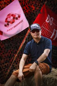 BIB: 
                            <button type="button" onclick="openModal(13510662)" class="btn btn-primary btn-sm float-right btn-popup" data-toggle="modal" data-target=".modal-high-quality">
                        <i class="fas fa-shopping-cart"></i> Add to Cart
                    </button>
                                            <button type="button" onclick="isThisMe(13510662, true)" class="btn btn-success btn-sm float-right btn-popup btn-isme hidden" data-toggle="tooltip" data-placement="bottom" title="นี่คือรูปของคุณใช่ไหม คลิกที่นี่เพื่อเอาเข้าอัลบั้ม">
                        <i class="fas fa-plus"></i> Add to album
                    </button>
                    <button type="button" onclick="isThisMe(13510662, false)" class="btn btn-warning btn-sm float-right btn-popup btn-isnotme hidden">
                        <i class="fas fa-ban"></i> Remove from album
                    </button>