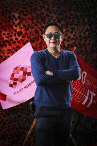 BIB: 
                            <button type="button" onclick="openModal(13510808)" class="btn btn-primary btn-sm float-right btn-popup" data-toggle="modal" data-target=".modal-high-quality">
                        <i class="fas fa-shopping-cart"></i> Add to Cart
                    </button>
                                            <button type="button" onclick="isThisMe(13510808, true)" class="btn btn-success btn-sm float-right btn-popup btn-isme hidden" data-toggle="tooltip" data-placement="bottom" title="นี่คือรูปของคุณใช่ไหม คลิกที่นี่เพื่อเอาเข้าอัลบั้ม">
                        <i class="fas fa-plus"></i> Add to album
                    </button>
                    <button type="button" onclick="isThisMe(13510808, false)" class="btn btn-warning btn-sm float-right btn-popup btn-isnotme hidden">
                        <i class="fas fa-ban"></i> Remove from album
                    </button>