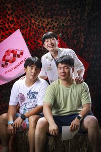 BIB: 
                            <button type="button" onclick="openModal(13510942)" class="btn btn-primary btn-sm float-right btn-popup" data-toggle="modal" data-target=".modal-high-quality">
                        <i class="fas fa-shopping-cart"></i> Add to Cart
                    </button>
                                            <button type="button" onclick="isThisMe(13510942, true)" class="btn btn-success btn-sm float-right btn-popup btn-isme hidden" data-toggle="tooltip" data-placement="bottom" title="นี่คือรูปของคุณใช่ไหม คลิกที่นี่เพื่อเอาเข้าอัลบั้ม">
                        <i class="fas fa-plus"></i> Add to album
                    </button>
                    <button type="button" onclick="isThisMe(13510942, false)" class="btn btn-warning btn-sm float-right btn-popup btn-isnotme hidden">
                        <i class="fas fa-ban"></i> Remove from album
                    </button>